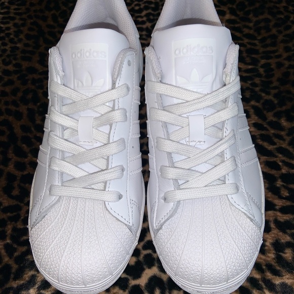 Adidas Superstar - Picture 3 of 4